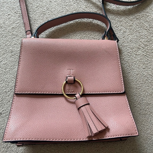 Handbags - Stylish pink tote purse!!